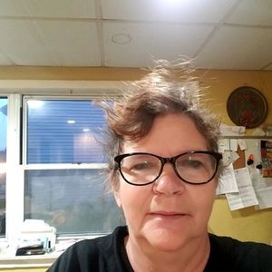 Meet your Posher, Sally